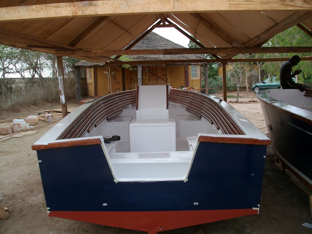 19 ft - Sportfish 570