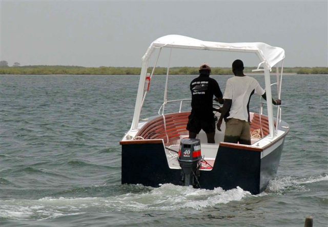 19 ft - Sportfish 570